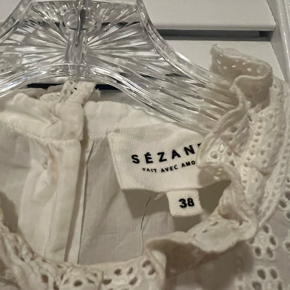 Sezane Anne Lace Ruffle Button Back White Short Sleeve Blouse Size 38 French 6 - Picture 4 of 4